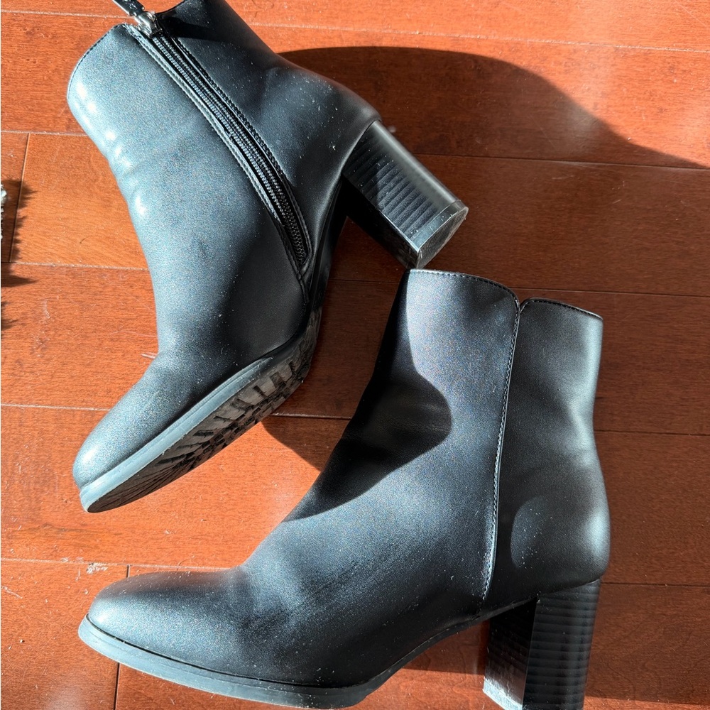 Chic Black Ankle Booties